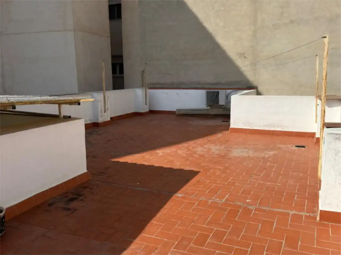 Terrassa de Casa adosada en venda en Riba-roja de Túria amb Aire condicionat i Balcó