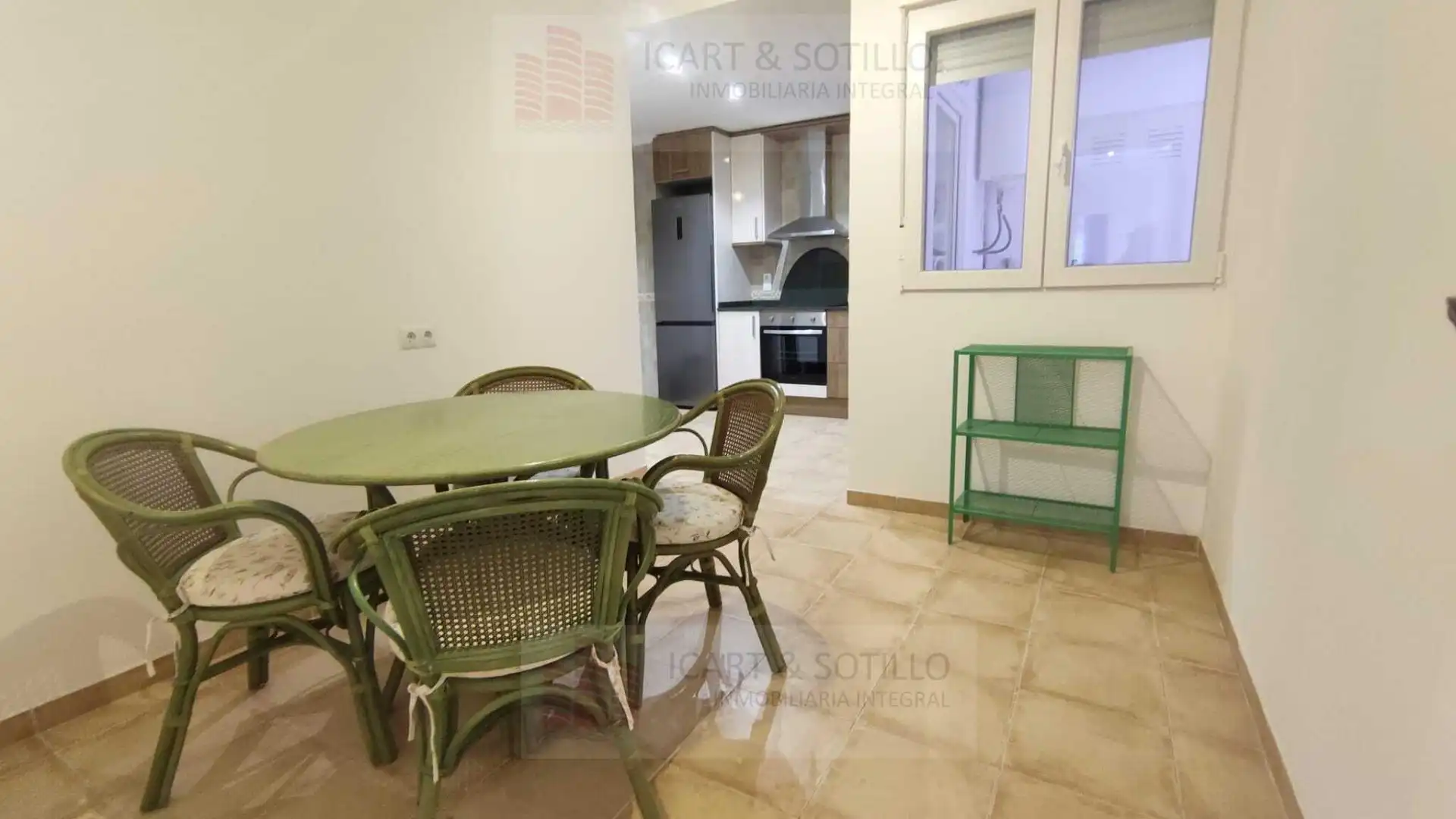 Piso con terraza en alquiler en Casco Urbano, imagen 26