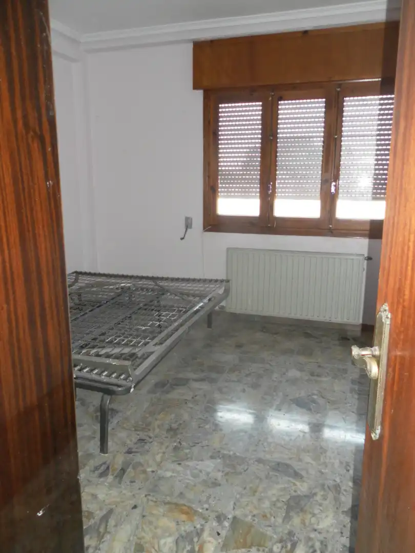 Habitación de Piso en venta en Ejea de los Caballeros con Balcón