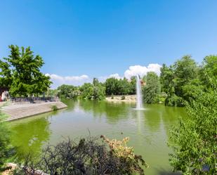 Vista exterior de Casa o xalet en venda en Las Rozas de Madrid amb Aire condicionat, Terrassa i Balcó