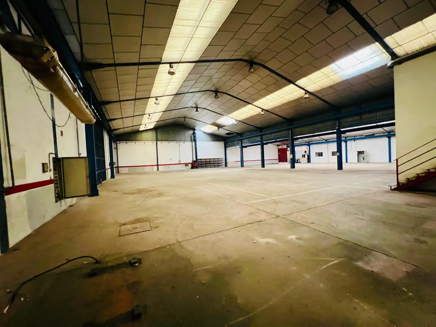 Fabrikhallen zum Verkauf in Rivas-Vaciamadrid mit Heizung und Alarm