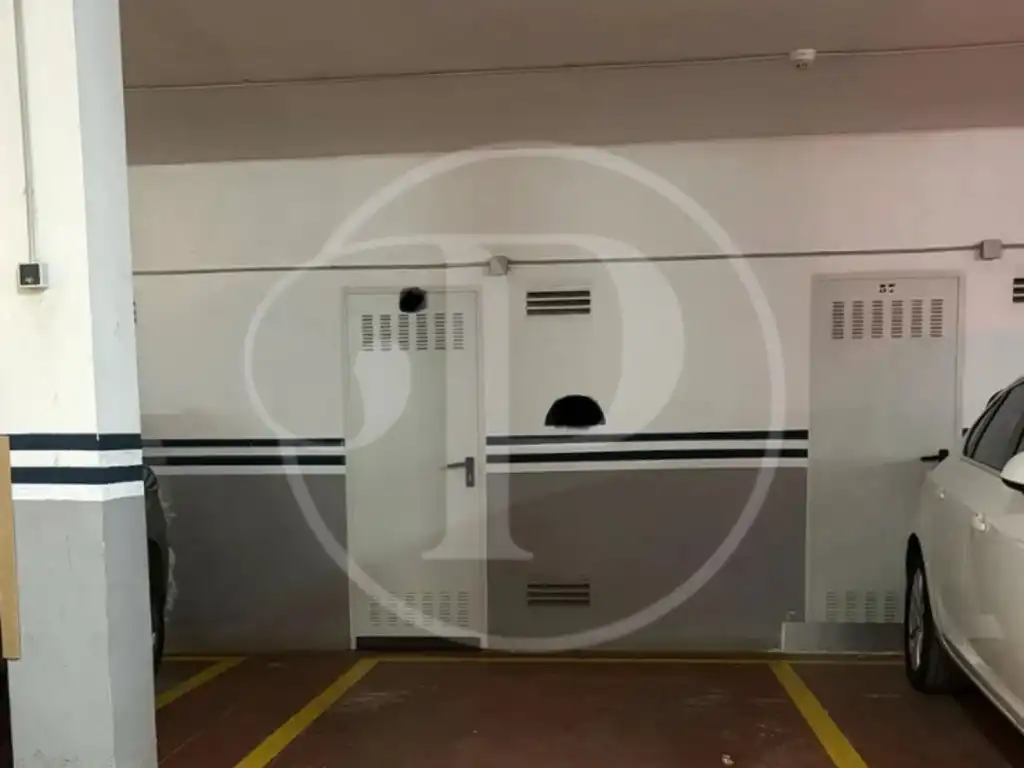 Parking de Piso en venta en Torrent con Aire acondicionado, Calefacción y Jardín privado