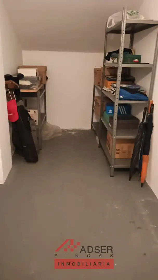 Piso en venta en Lardero con Calefacción, Jardín privado y Parquet