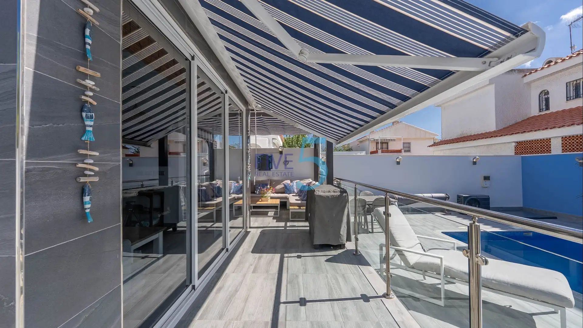 Terrassa de Casa o xalet en venda en Orihuela Costa