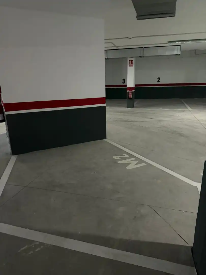 Parkplatz von Garage zur Miete in Ería - Masip