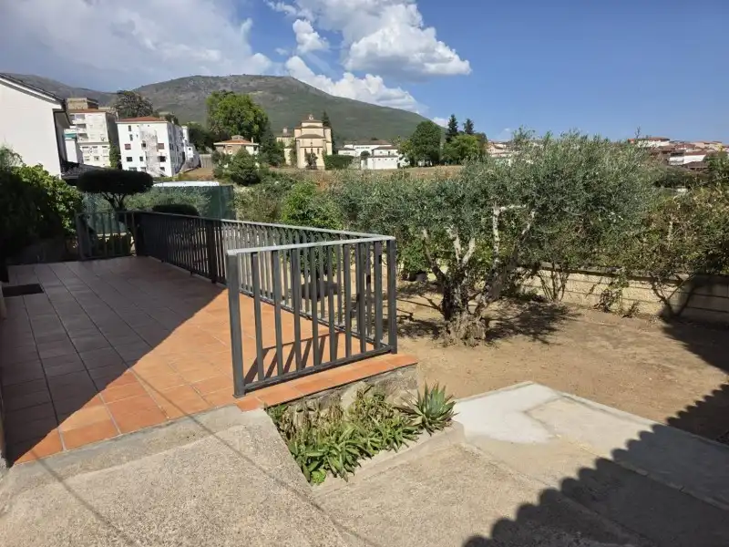 Terraza de Casa o chalet en venta en Jarandilla de la Vera con Calefacción y Terraza
