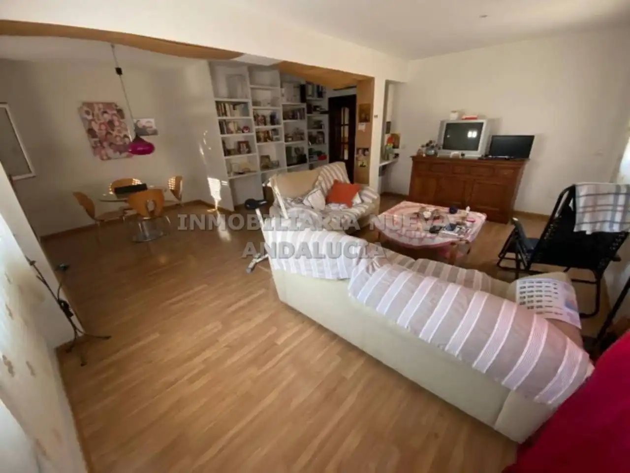 Sala d'estar de Pis de lloguer en Almería amb Aire condicionat, Terrassa i Moblat
