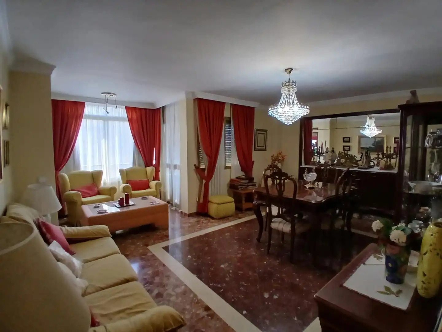 Piso con ascensor en venta en Centro, imagen 2