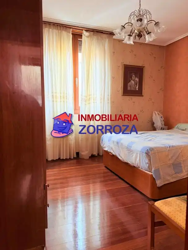 Habitación de Piso en venta en Bilbao  con Calefacción, Jardín privado y Amueblado