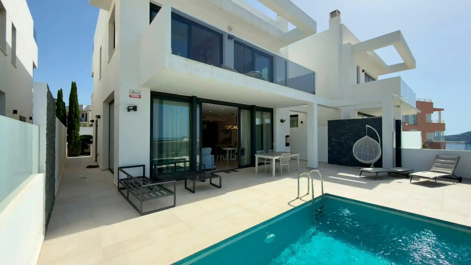 Villa con piscina in vendita a Partida Partida Manzanera