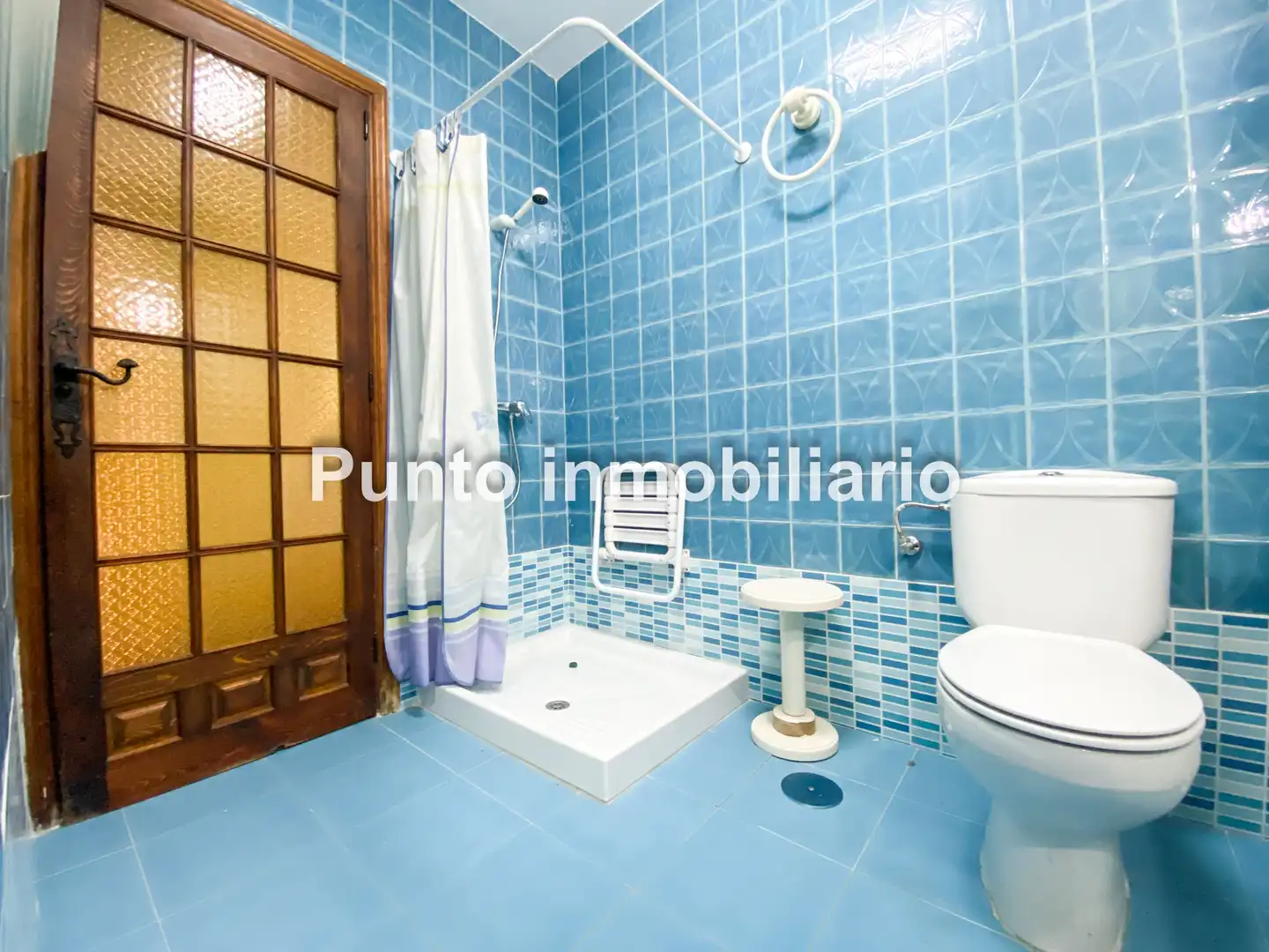 Baño de Casa adosada en venta en Tudela de Duero con Calefacción, Jardín privado y Terraza