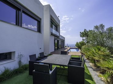 House for sale in Canyelles