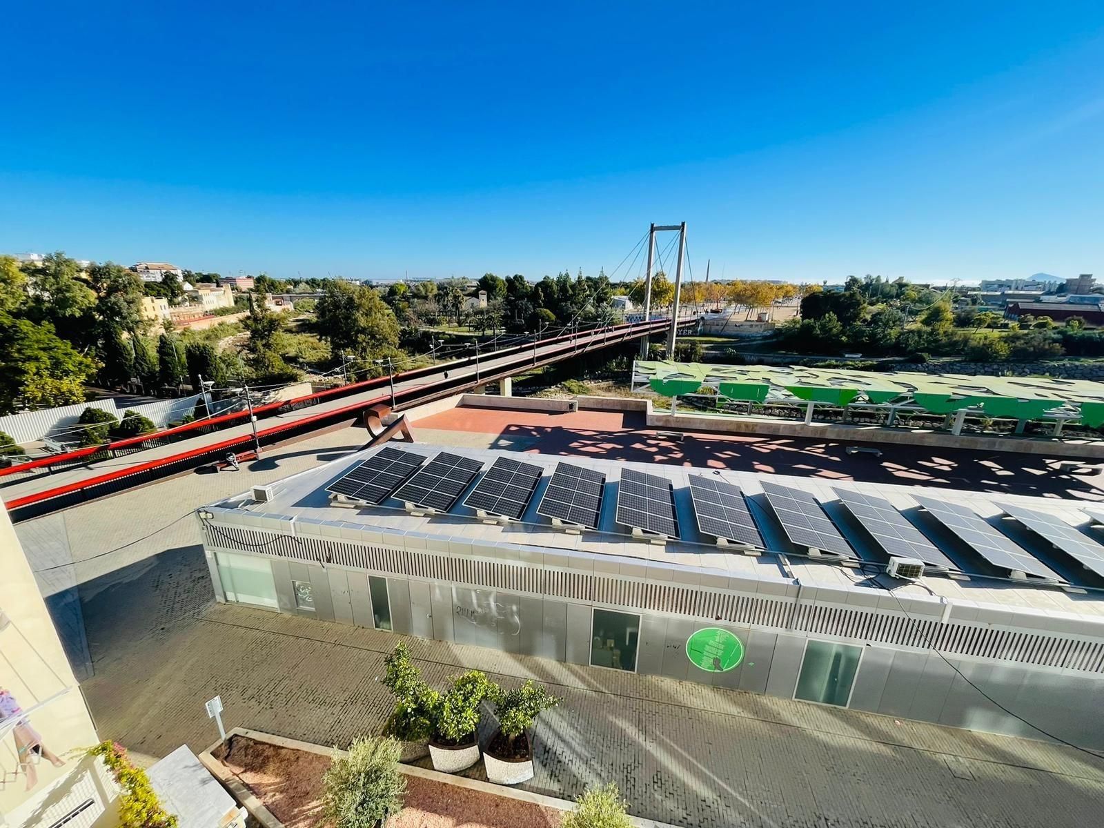 Flat to rent in Calle Canonge Noguera, Centro Histórico