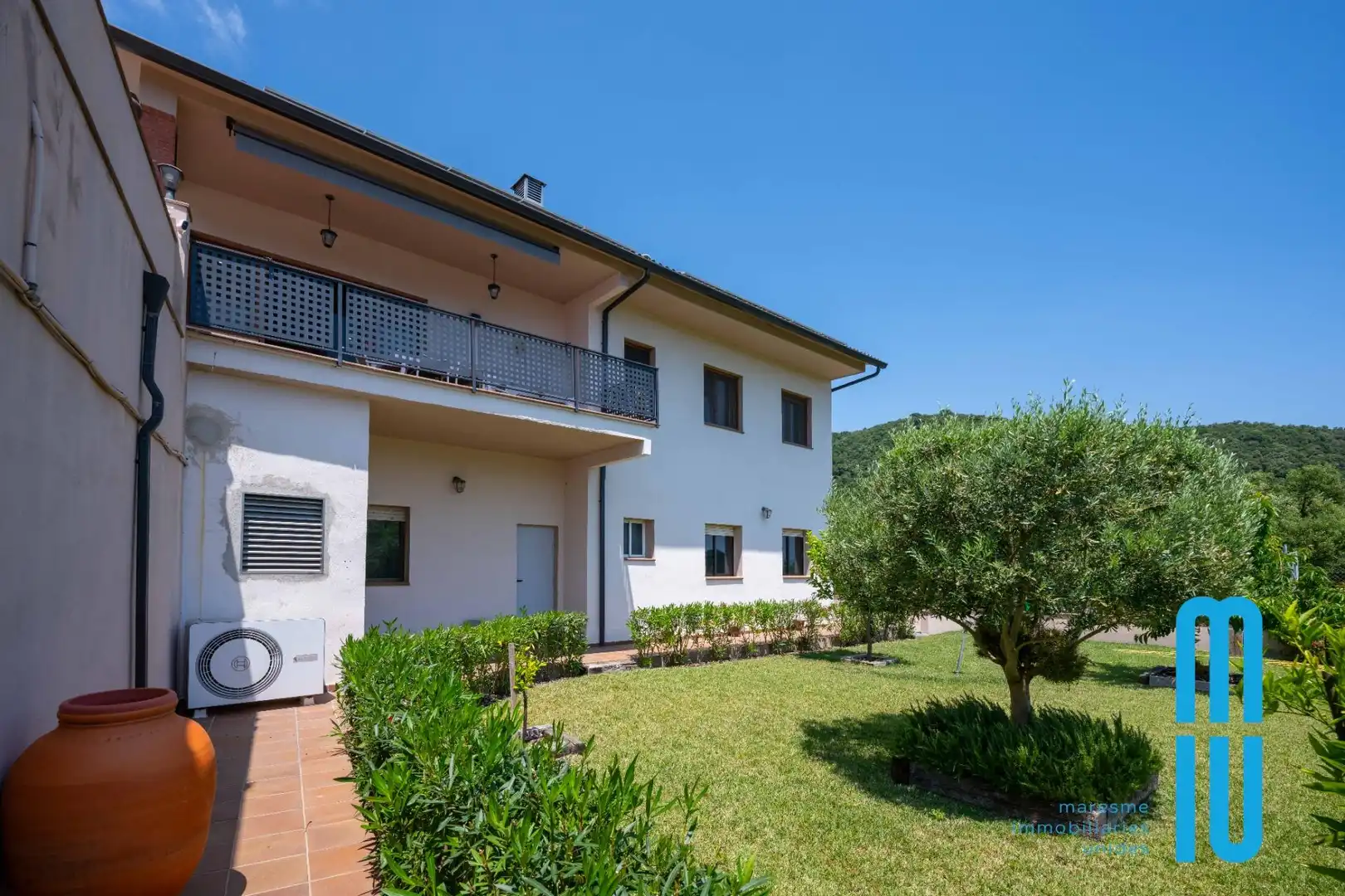 Vista exterior de Casa o xalet en venda en Tordera amb Calefacció, Jardí privat i Terrassa
