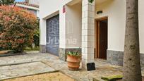 Vista exterior de Casa o xalet en venda en Arenys de Munt amb Calefacció i Piscina