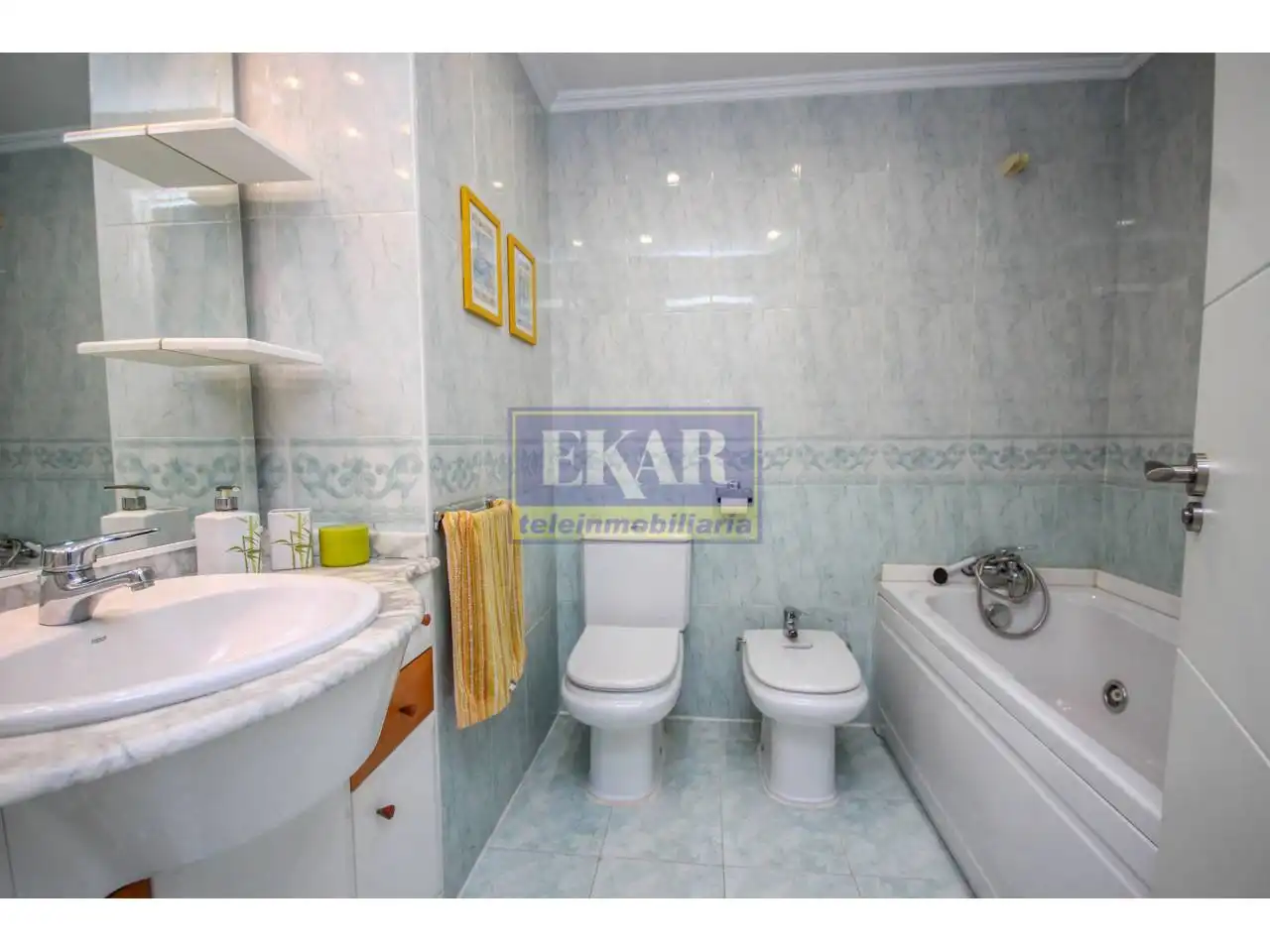 Bathroom of Flat for rent in Hondarribia  with Heating, Terrace and Furnished