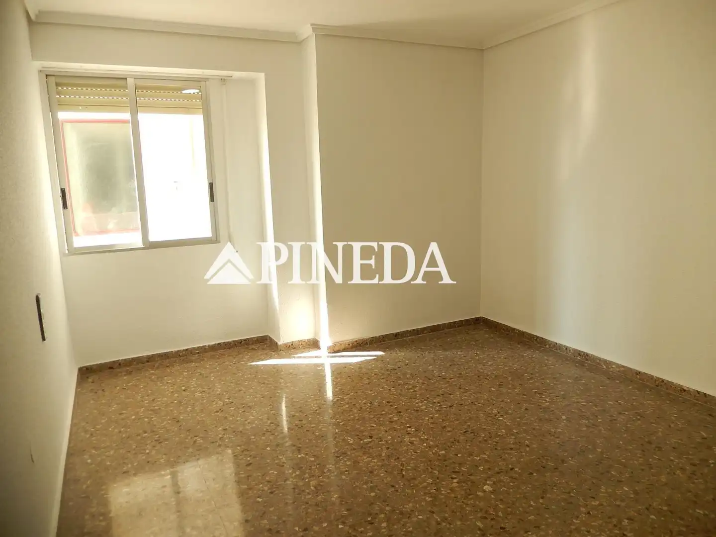 Exterior view of Flat for sale in Casco Antiguo