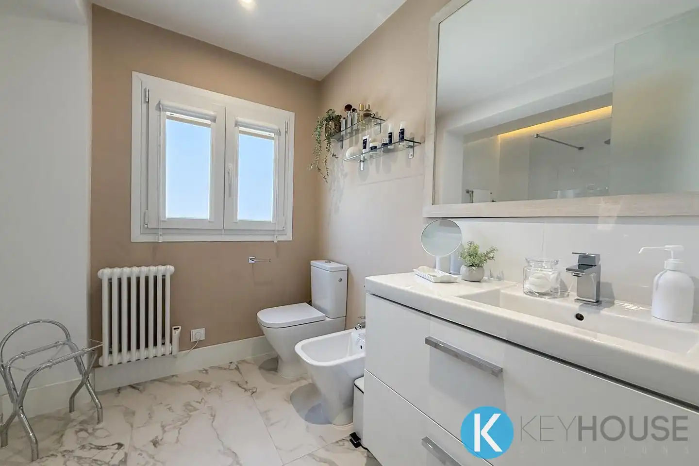 Flat with pool for sale in Calle de José Rodríguez Pinilla, imagen 25