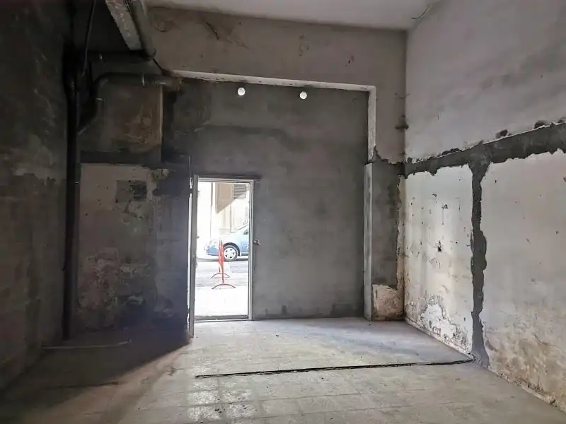 Local comercial en venda a Centro, imagen 6