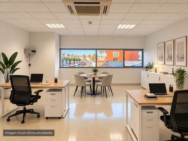 Office space with lift to rent in Perú 49