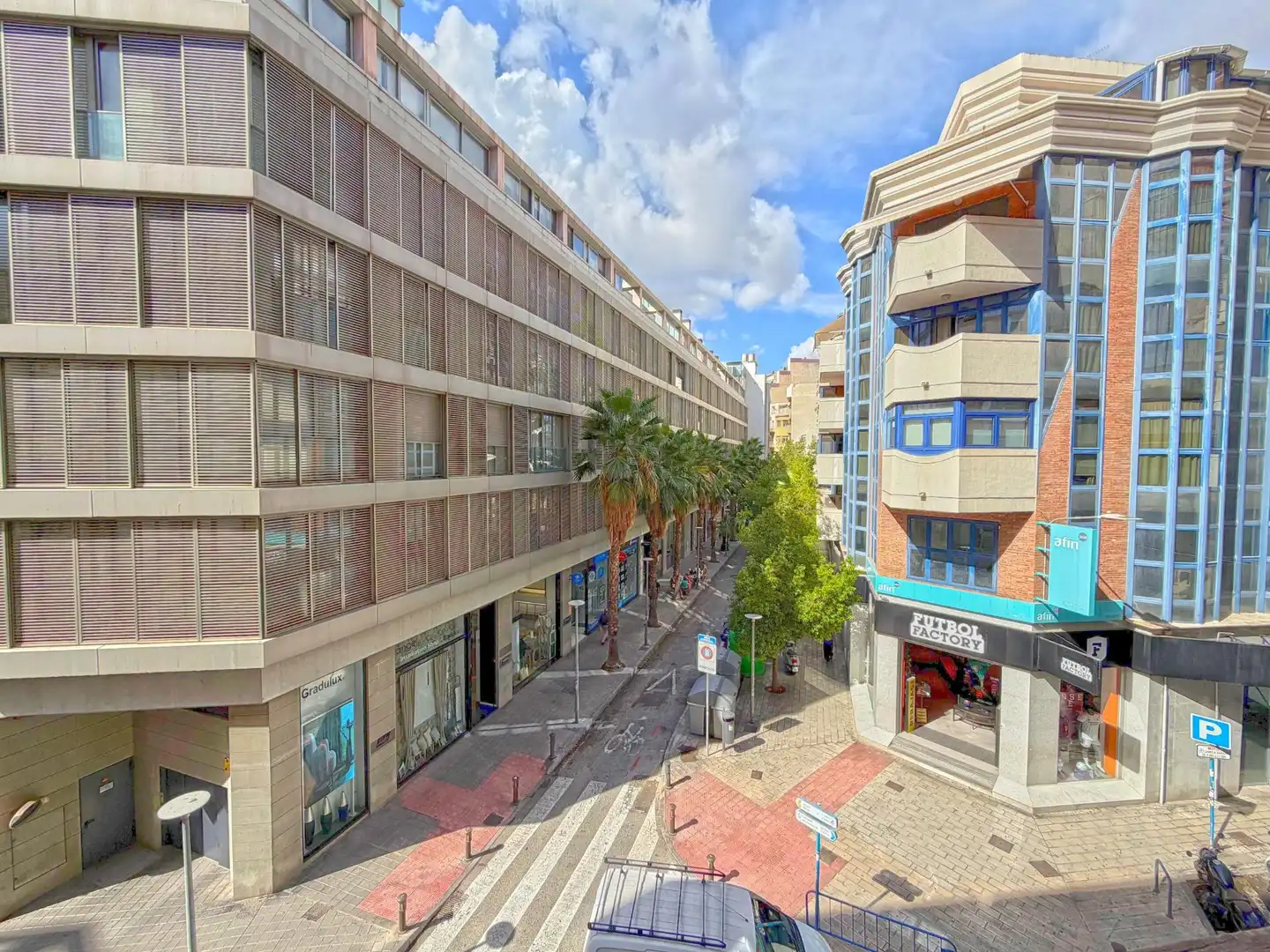 Vista exterior de Pis en venda en Alicante / Alacant amb Aire condicionat i Parquet