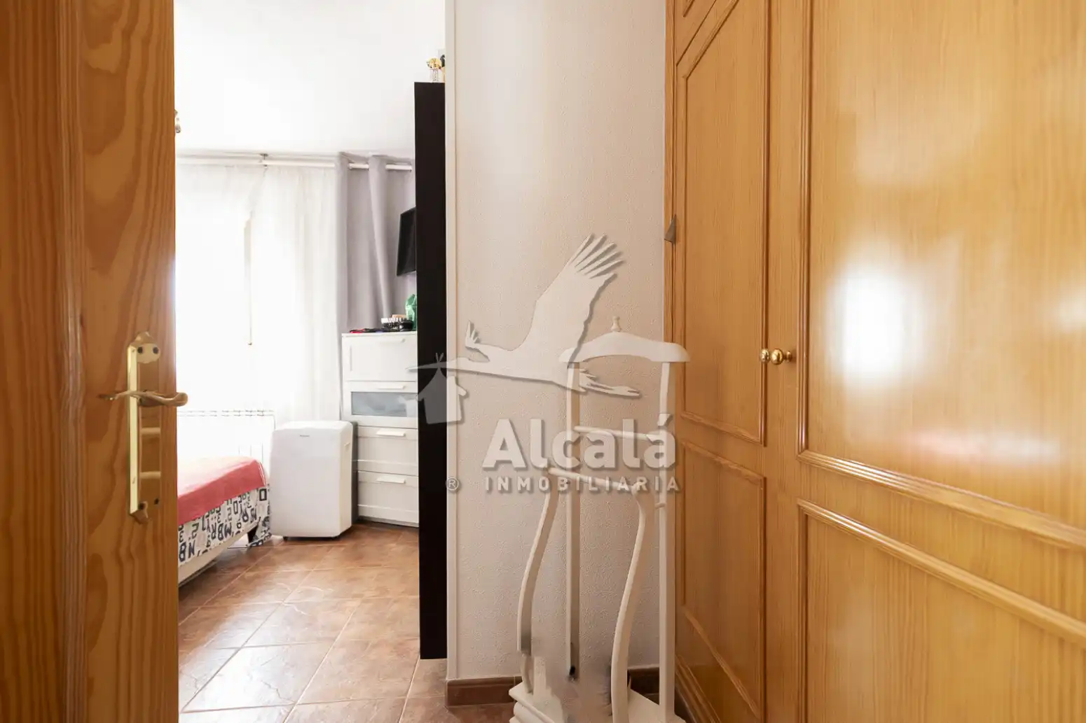 Casa aparellada amb piscina en venda a Torrejón del Rey, imagen 28