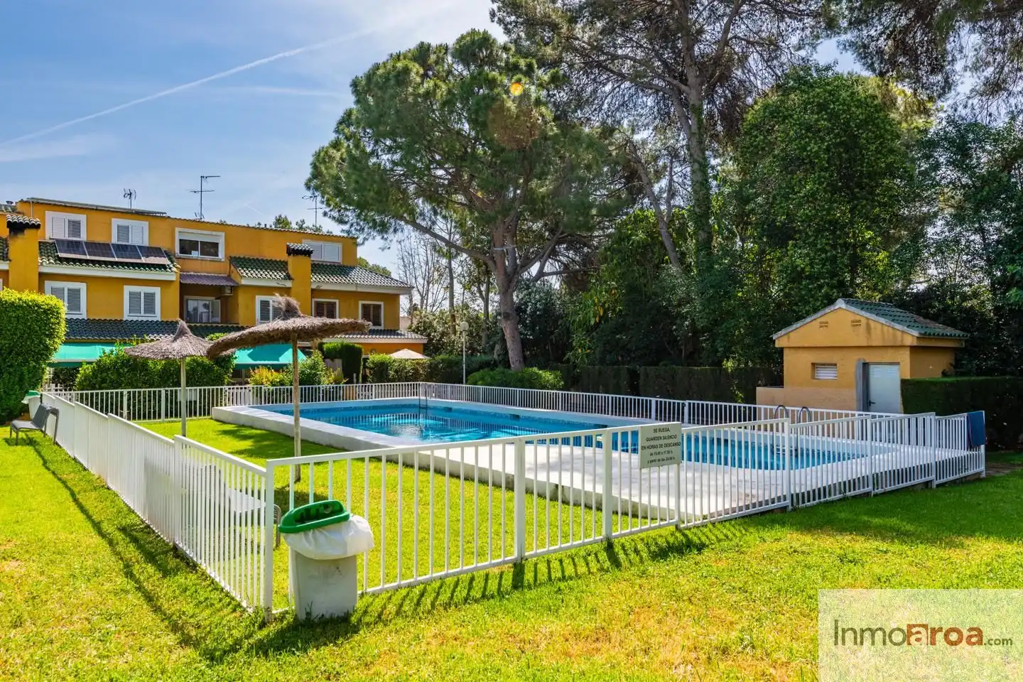 Piscina de Casa o chalet en venta en Godella con Aire acondicionado, Calefacción y Terraza