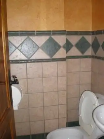 Baño de Local en venta en Hinojosa del Duque con Aire acondicionado y Amueblado
