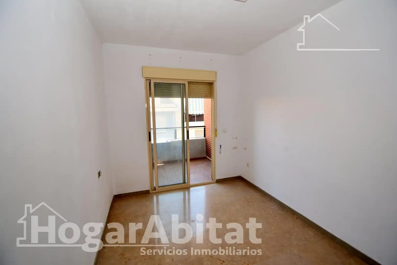 Bedroom of Flat for sale in Llaurí  with Air Conditioner and Balcony