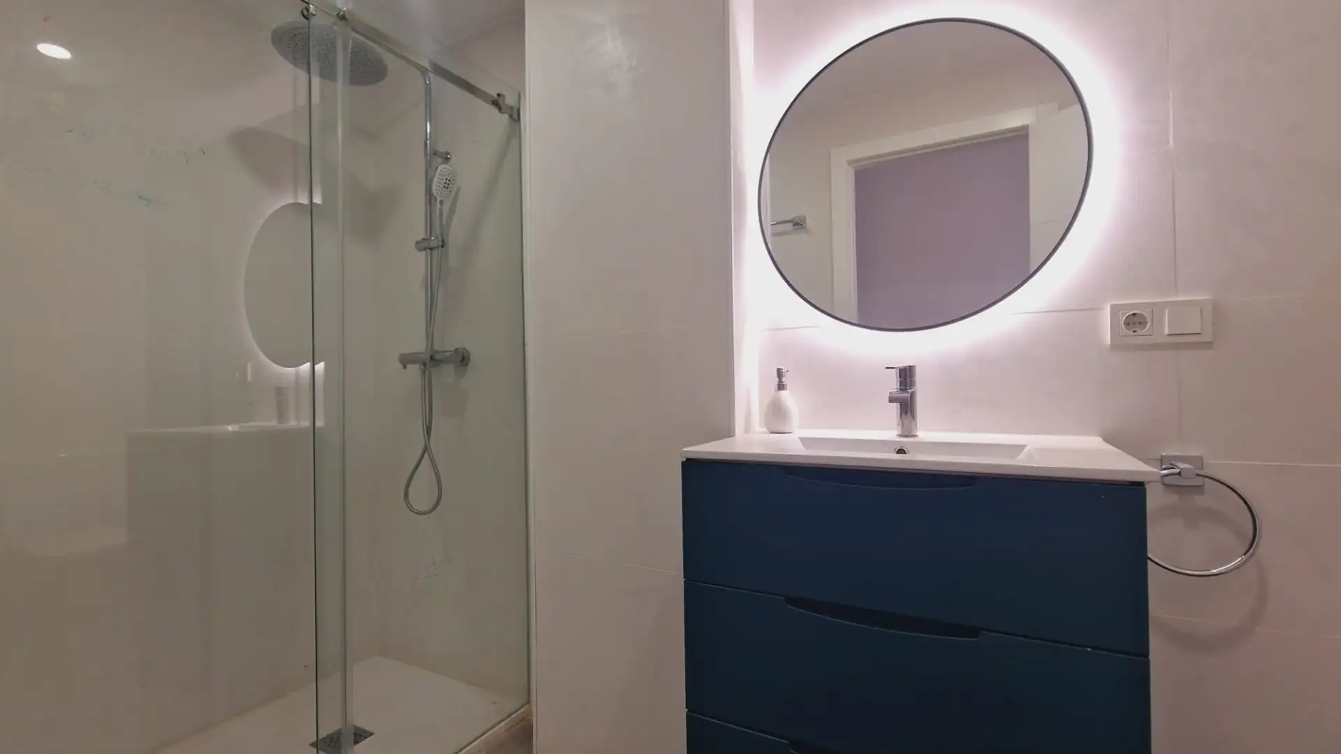 Bathroom of Houses for sale in Córdoba  with Air Conditioner, Heating and Private garden