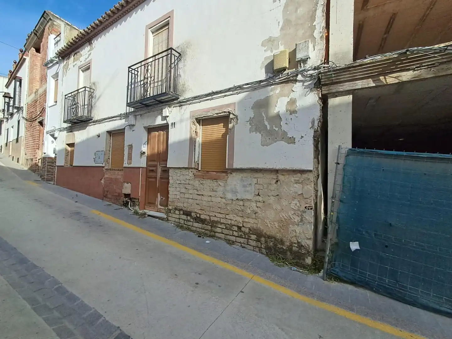 Detached homes for sale in Montemayor