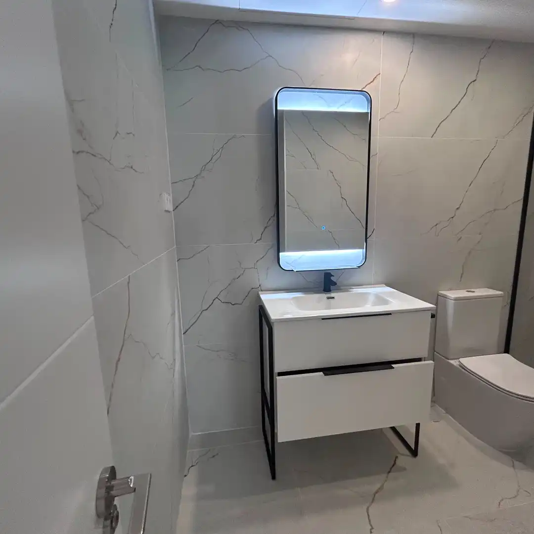 Bathroom of Flat for sale in Campo Real  with Air Conditioner and Heating