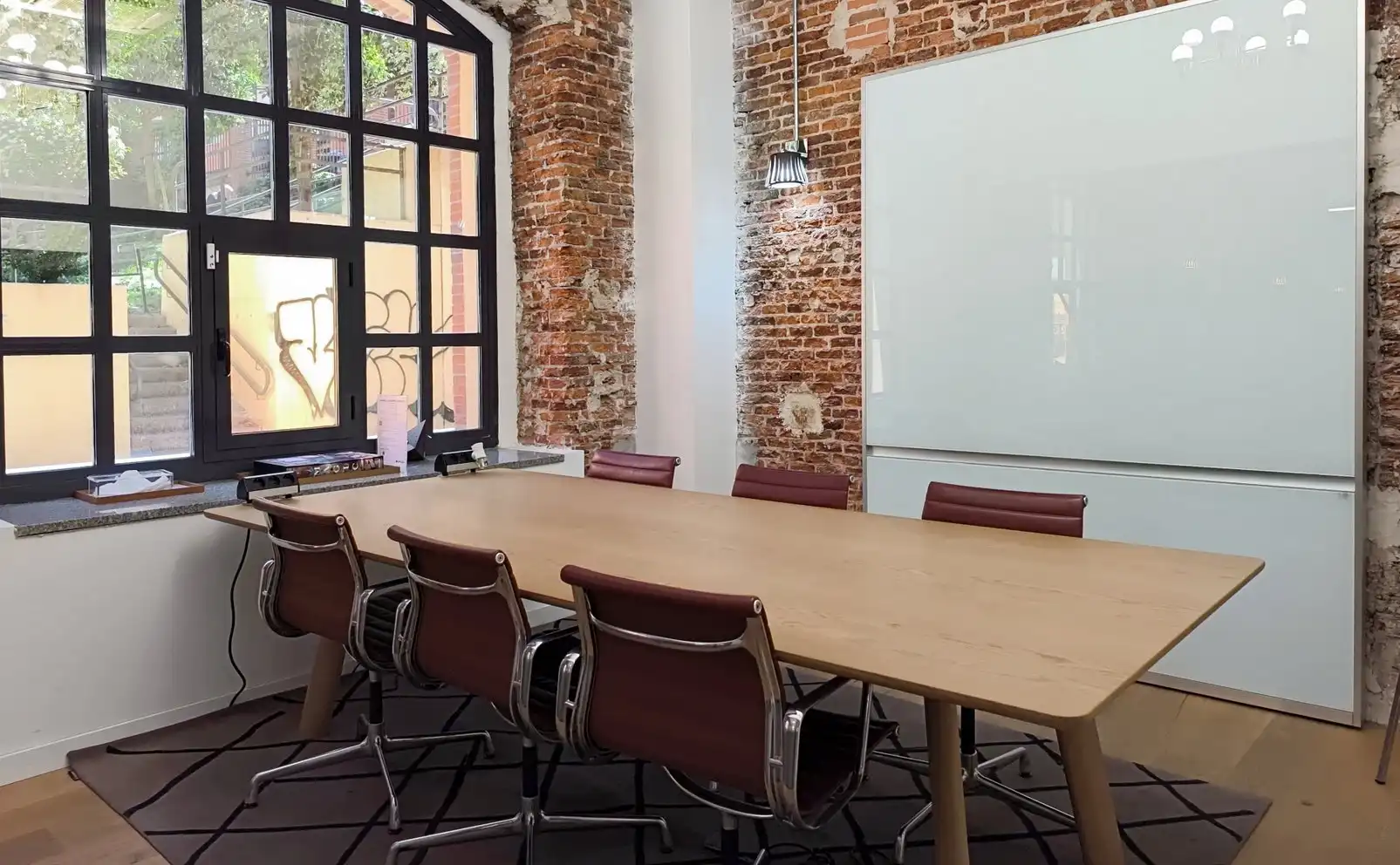 Büro zur Miete in Madrid mit Klimaanlage, Heizung und Möbliert