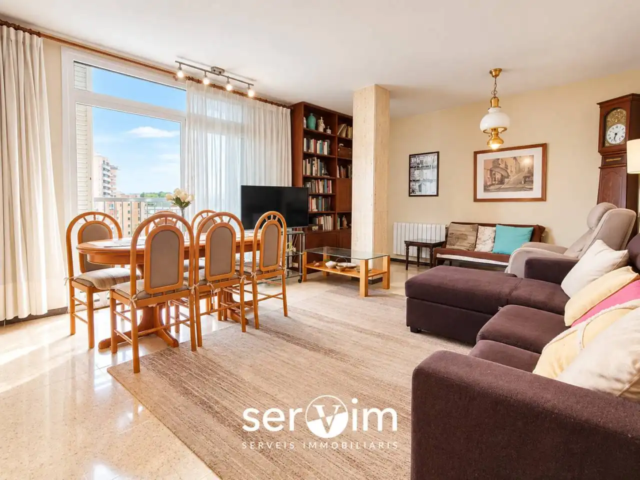 Appartamento con ascensore in vendita a Calle Emili Grahit, imagen 2