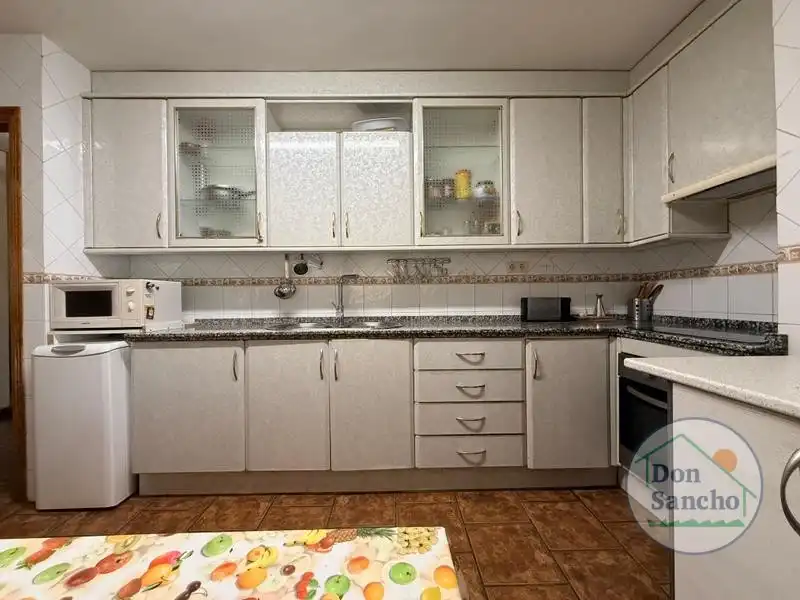 Cocina de Casa o chalet en venta en Cabezón de Valderaduey con Calefacción