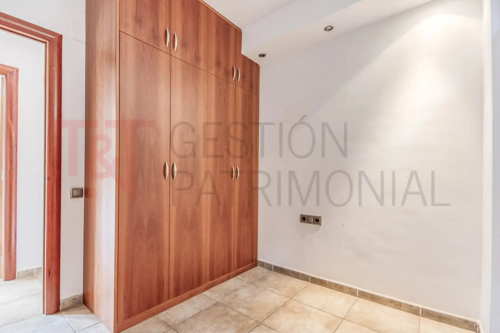 Dormitori de Casa o xalet en venda en Alella amb Aire condicionat, Calefacció i Jardí privat