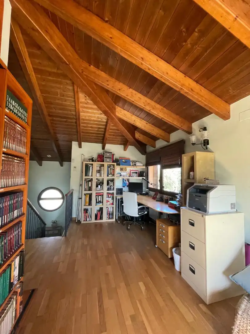 Chalet con piscina en venta en Carrer Catalunya, imagen 27
