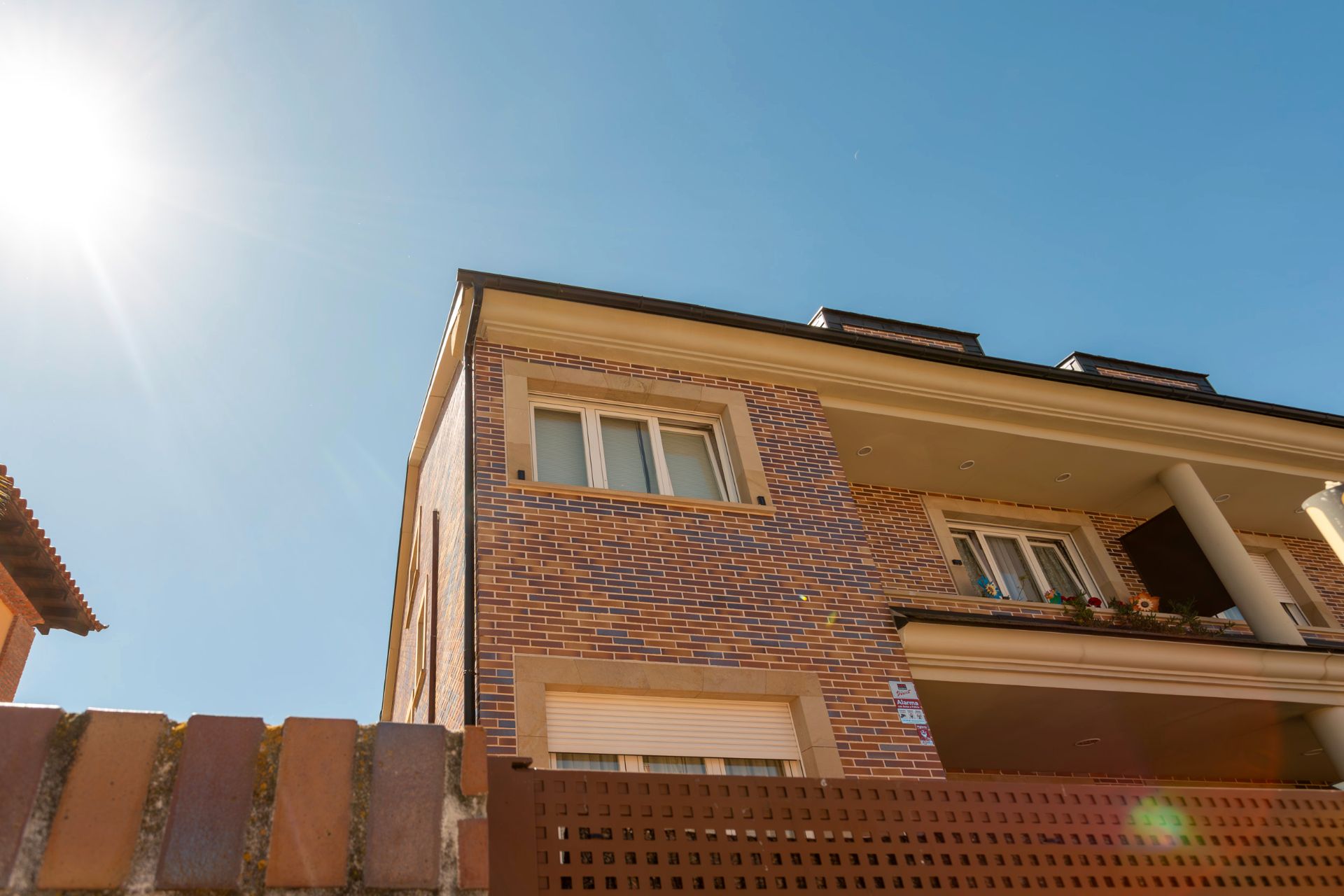 Vista exterior de Casa adosada en venta en Brunete con Aire acondicionado, Calefacción y Jardín privado