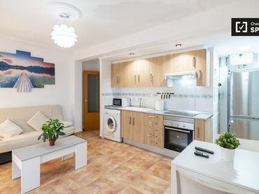 Appartement avec balcon à louer à La Saïdia