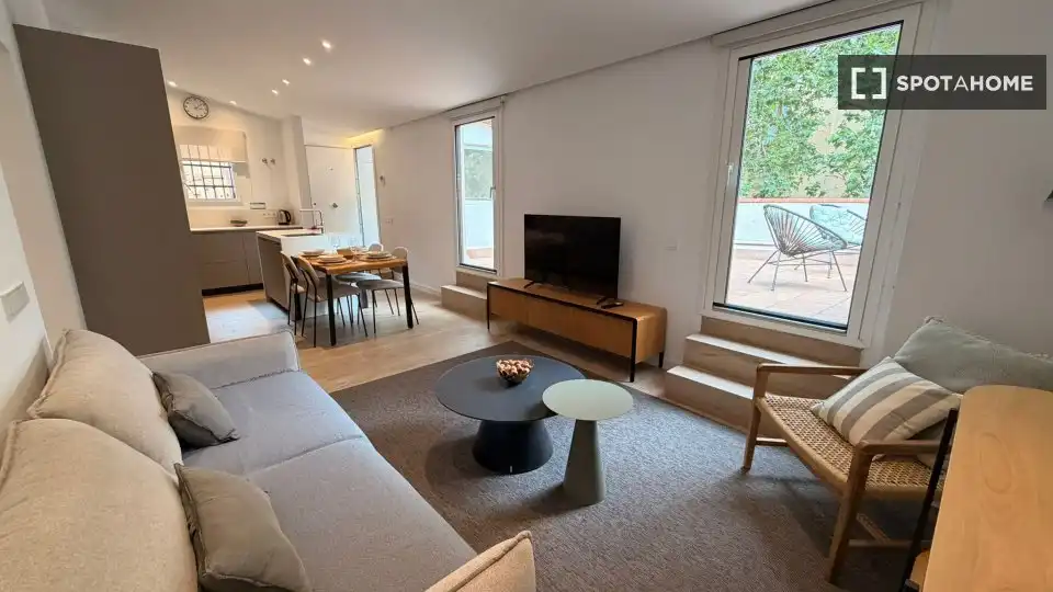Sala d'estar de Pis per a compartir en Barcelona amb Aire condicionat, Terrassa i Moblat