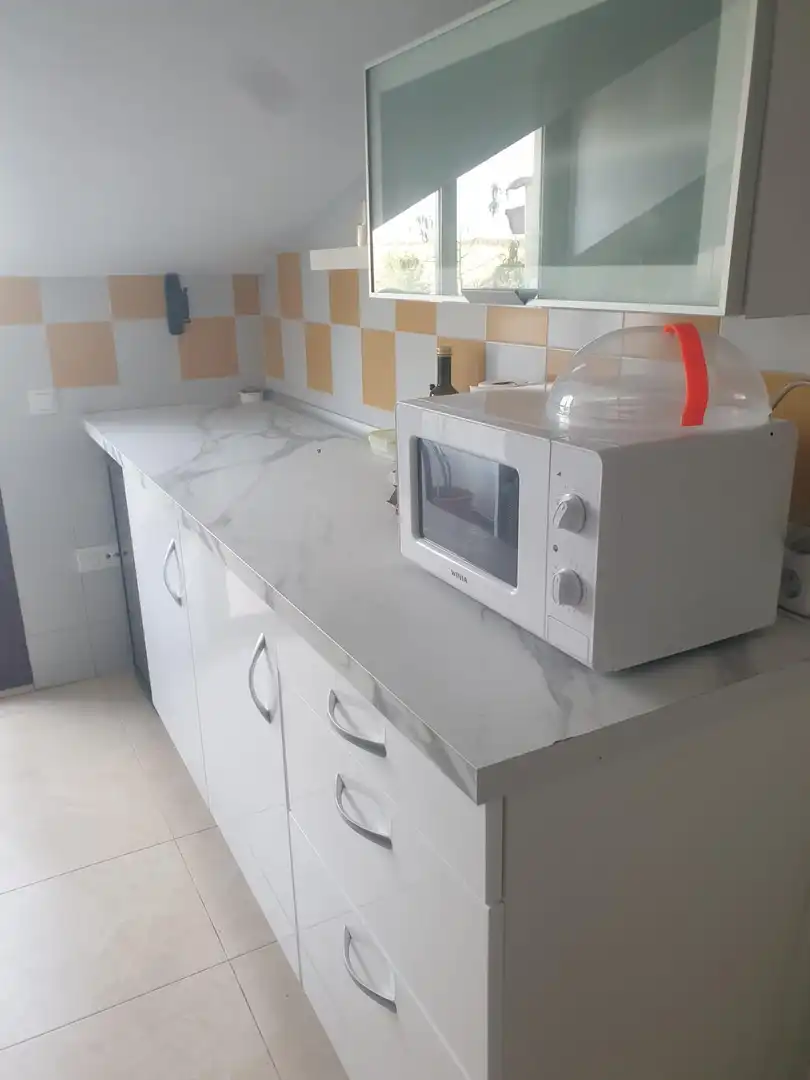 Cuina de Pis de lloguer en Yuncler amb Calefacció, Terrassa i Moblat