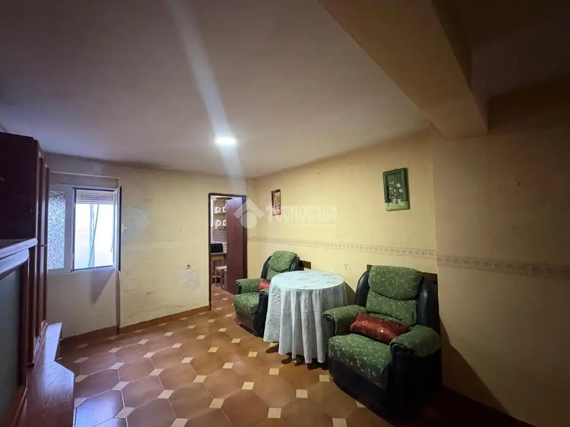 Casa aparellada en venda a Los Villares, imagen 3