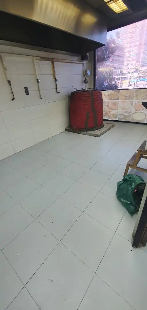 Gewerbefläche zur Miete in Avinguda del Marquès de Mont-Roig, imagen 3