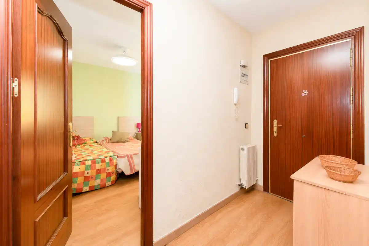 Schlafzimmer von Wohnung zum Verkauf in San Sebastián de los Reyes mit Klimaanlage, Heizung und Terrasse