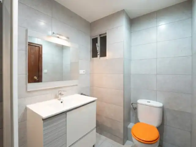 Bathroom of Flat for sale in Valencia  with Balcony