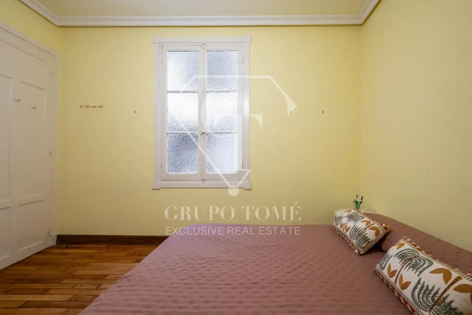 Habitación de Piso en venta en Donostia - San Sebastián  con Calefacción, Amueblado y Balcón
