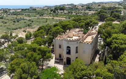 Vista exterior de Casa o xalet en venda en Villajoyosa / La Vila Joiosa amb Jardí privat i Terrassa