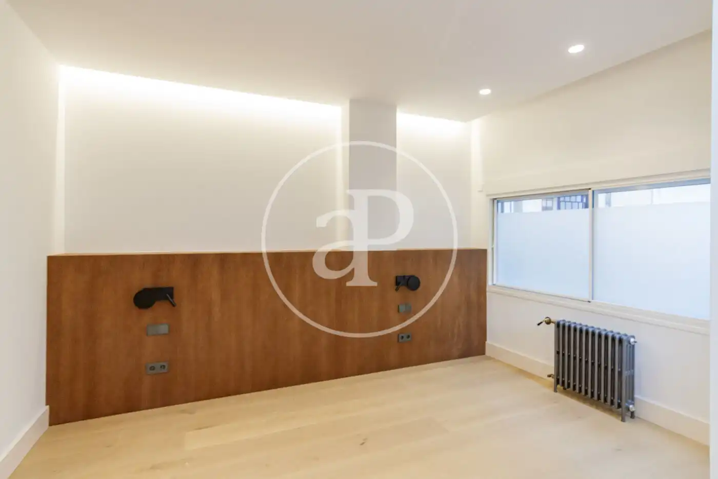 Piso en venta en Madrid con Aire acondicionado, Calefacción y Balcón