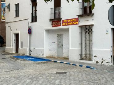 Local commercial à vendre à Osuna