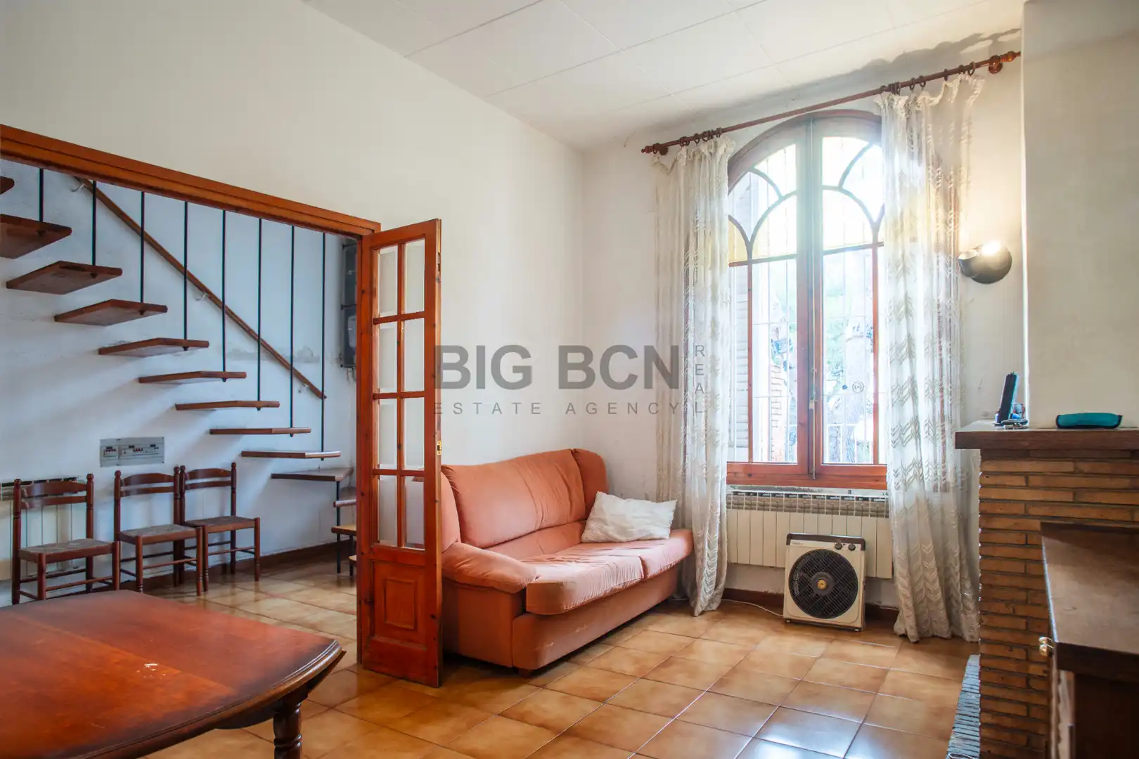 Sala de estar de Casa o chalet en venta en Esplugues de Llobregat con Aire acondicionado, Calefacción y Jardín privado